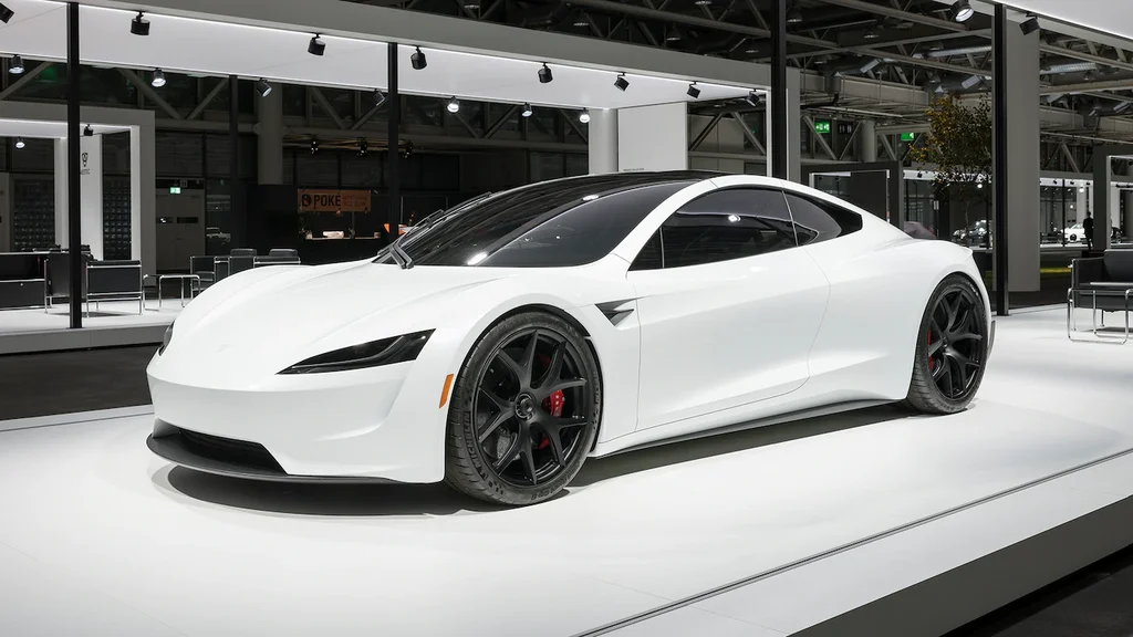 Mitä tehdä Tesla-osakkeelle? Osta, myy vai pidä?